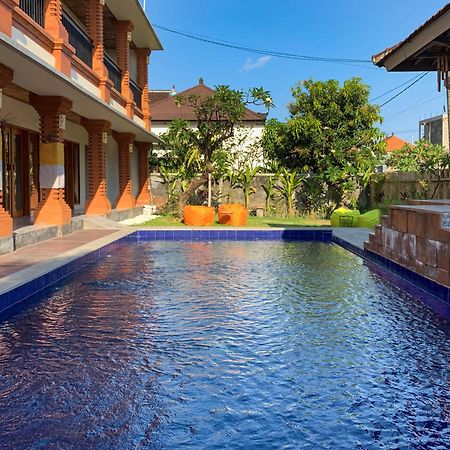 Candra Loka Studio & Apartment By The Loka Kerobokan Exteriör bild