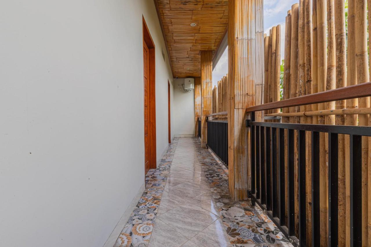 Candra Loka Studio & Apartment By The Loka Kerobokan Exteriör bild
