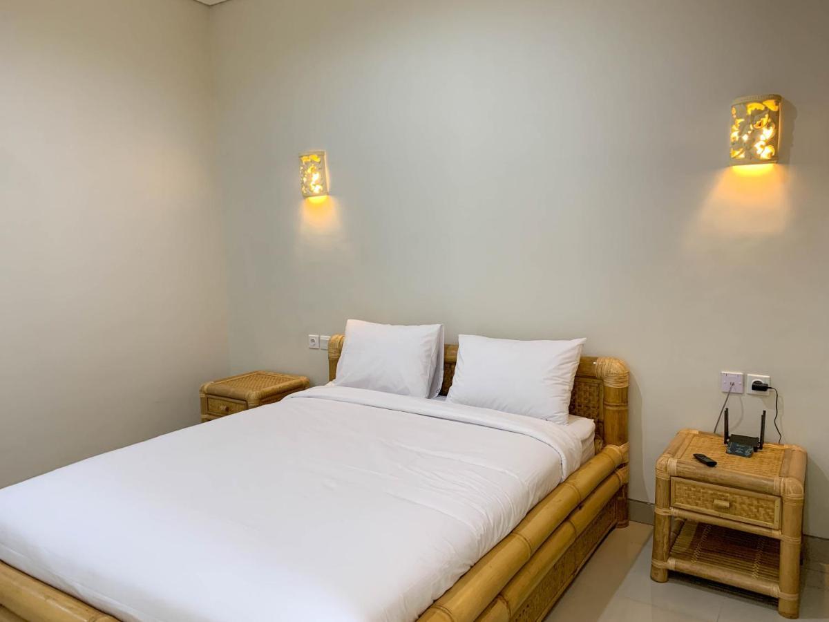 Candra Loka Studio & Apartment By The Loka Kerobokan Exteriör bild