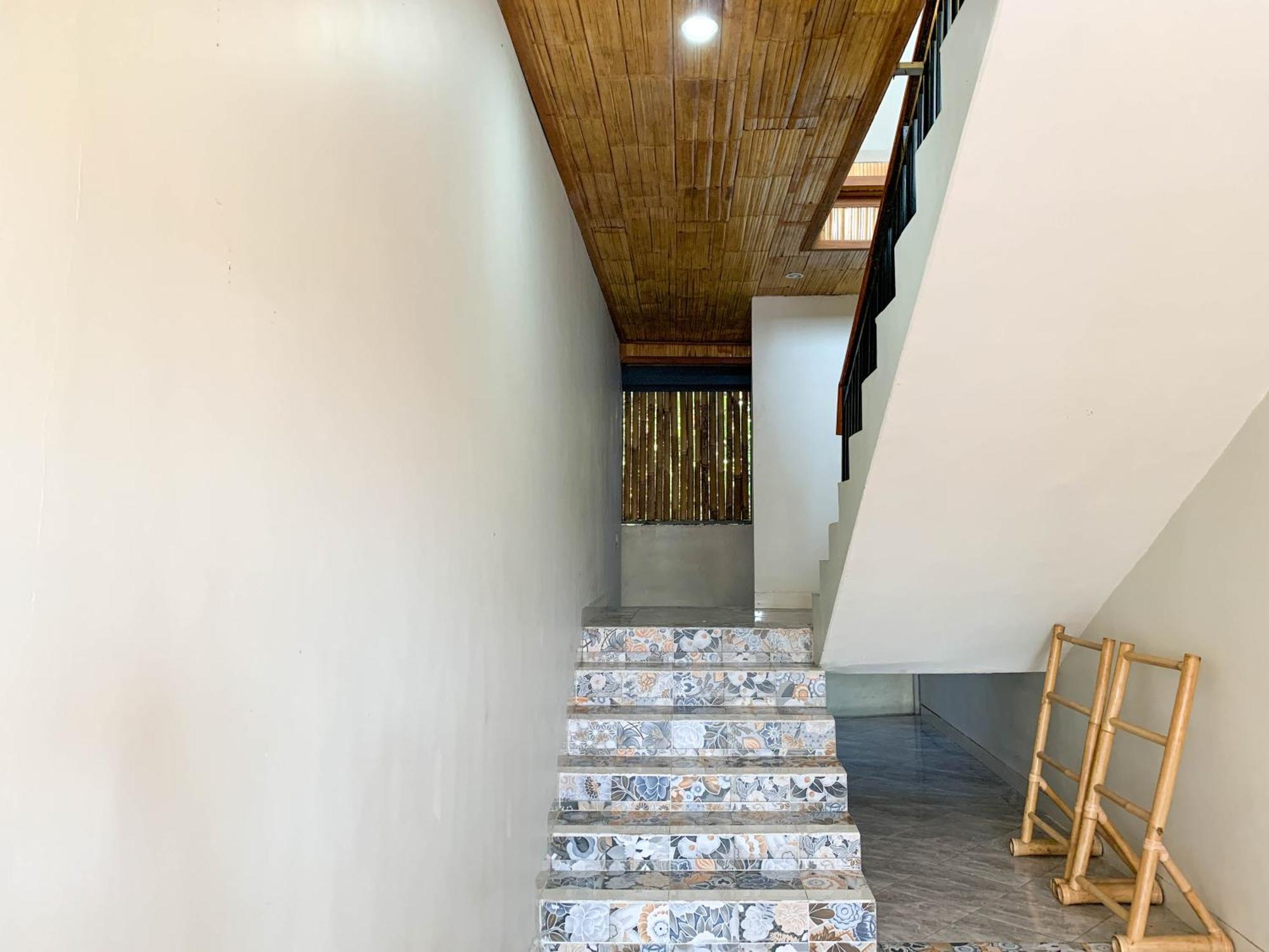 Candra Loka Studio & Apartment By The Loka Kerobokan Exteriör bild
