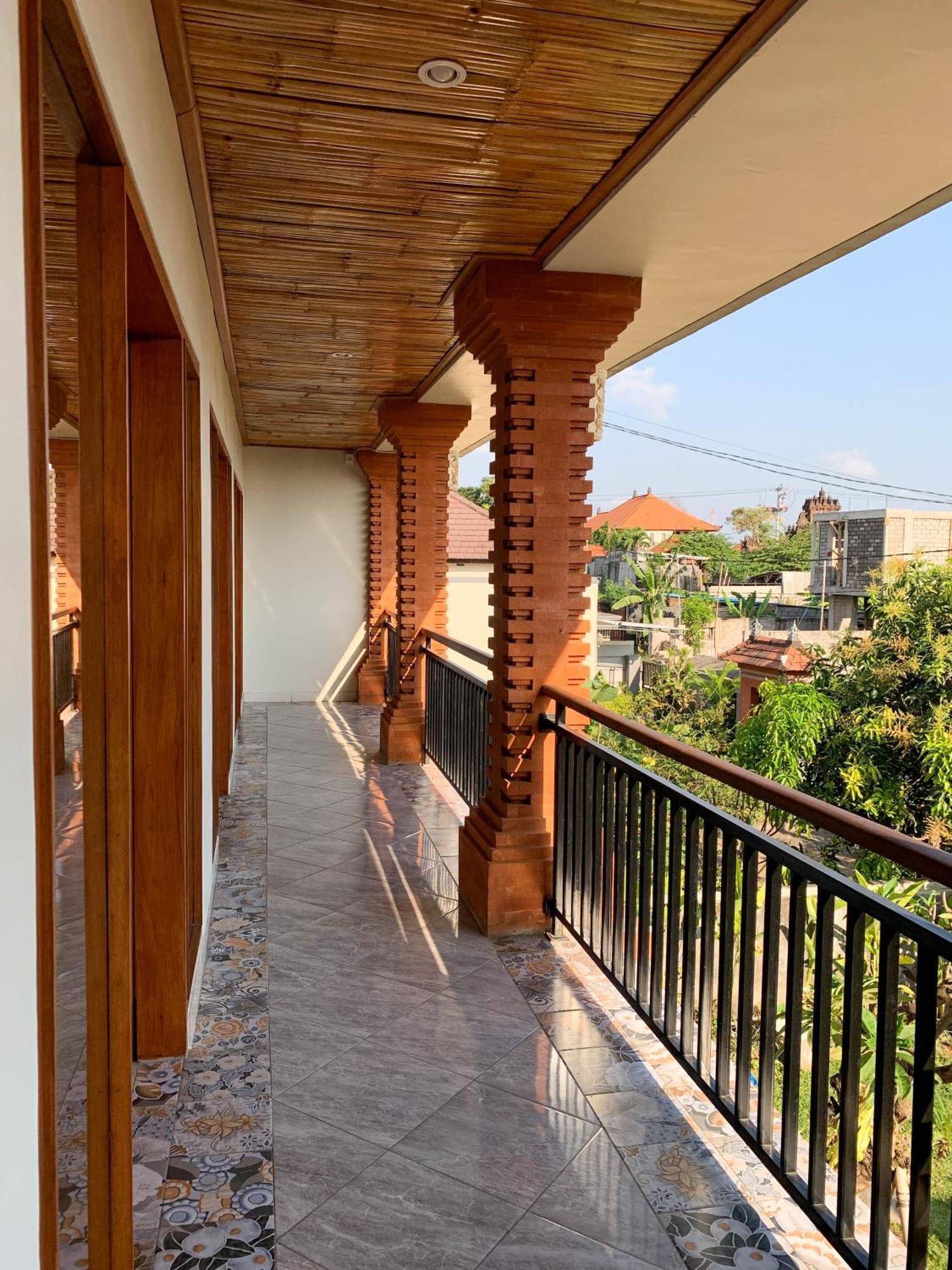 Candra Loka Studio & Apartment By The Loka Kerobokan Exteriör bild